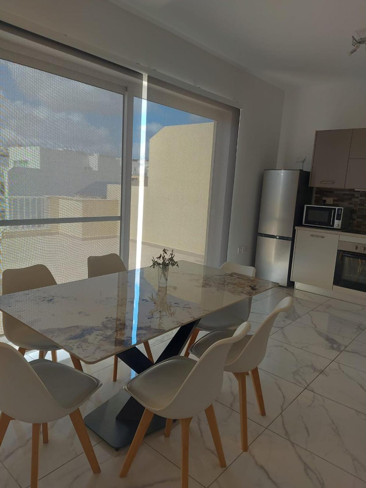 Central Apartment In Swieqi Is-Swieqi Exterior photo